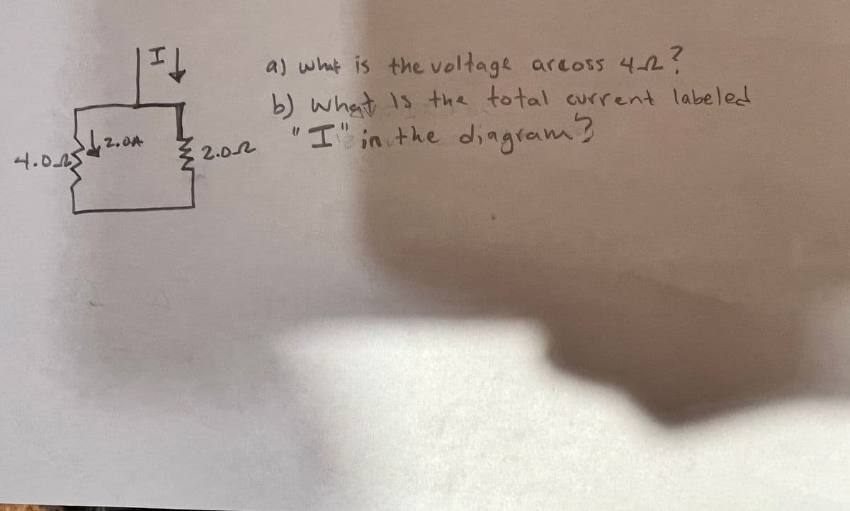 4.0.1
2.OA
{2.0.2
a) what is the voltage arcoss 4-2?
b) what is the total current labeled
"I" in the diagram?